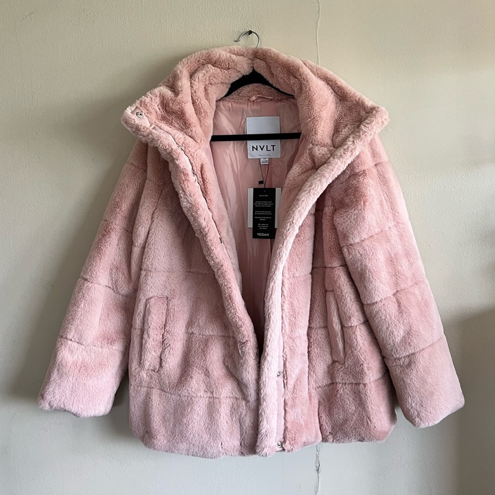 NVLT COAT